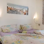 Ins Fischernetz - Maentele Penzion 3*