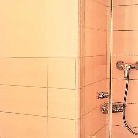 Ins Fischernetz - Maentele 게스트하우스 3*