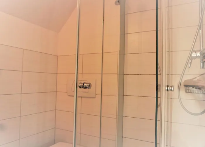 Ins Fischernetz - Maentele Affittacamere Meersburg